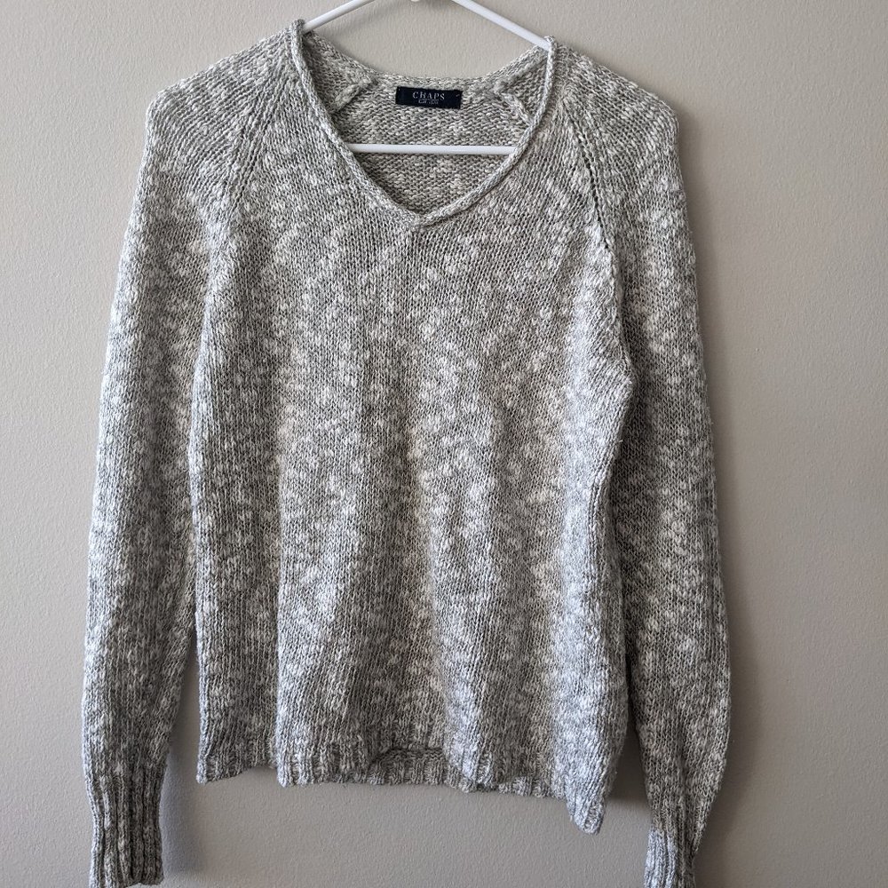 CHAPS Gray Knit Sweater - Size Small